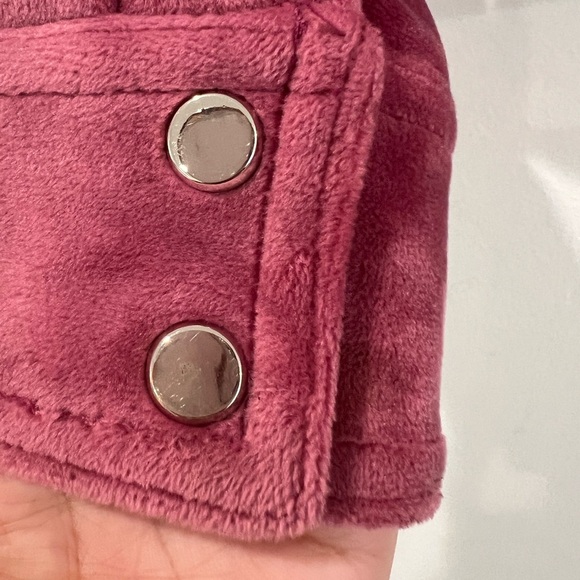 Nine West Velvet Crop Jacket Woman's
Size S Full Zip Pink Pockets Coat - Picture 4 of 10